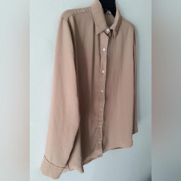 Strada Button Front Shirt - Picture 2 of 4